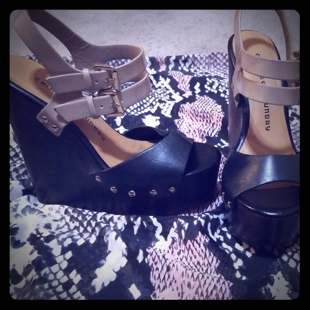Black and Tan wedged sandals